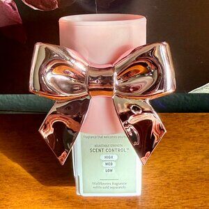 NEW Bow Scent Control™ Wallflowers Fragrance Plug Bath and Body Works